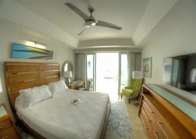 I love these modern clean looking rooms with that Caribbean touch here at Sandals Montego Bay