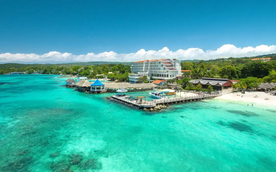 Best Beach Honeymoon Destinations: Most Romantic Spots And Private Locations